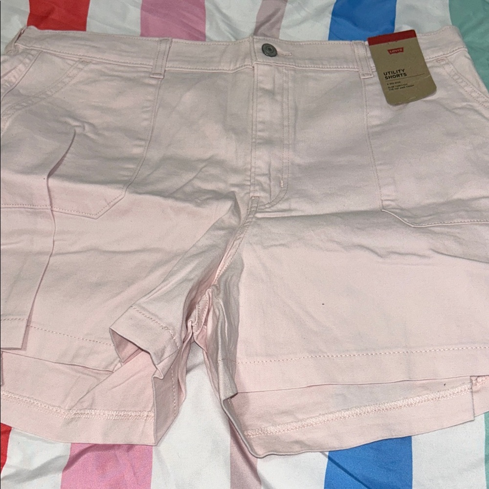 Levi's Light Pink Women's Cargo Shorts